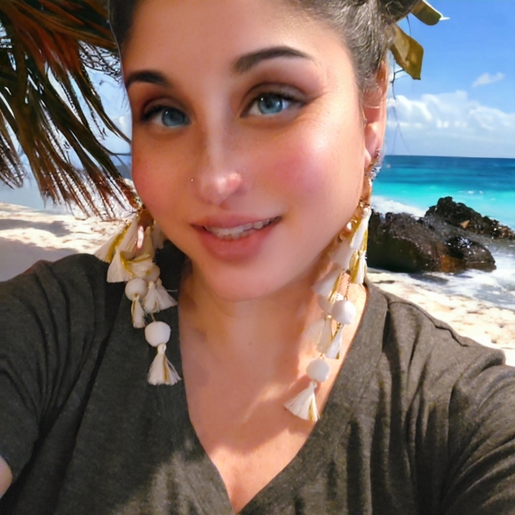 Handmade Boho Statement Tassle Earrings - Picture 2 of 4